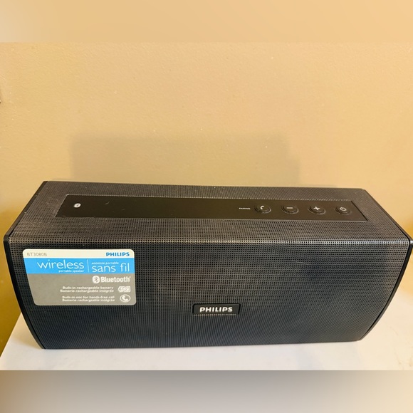 Philips BT3080B/37 Wireless Bluetooth Stereo Speaker, Black by Philips - Picture 5 of 8